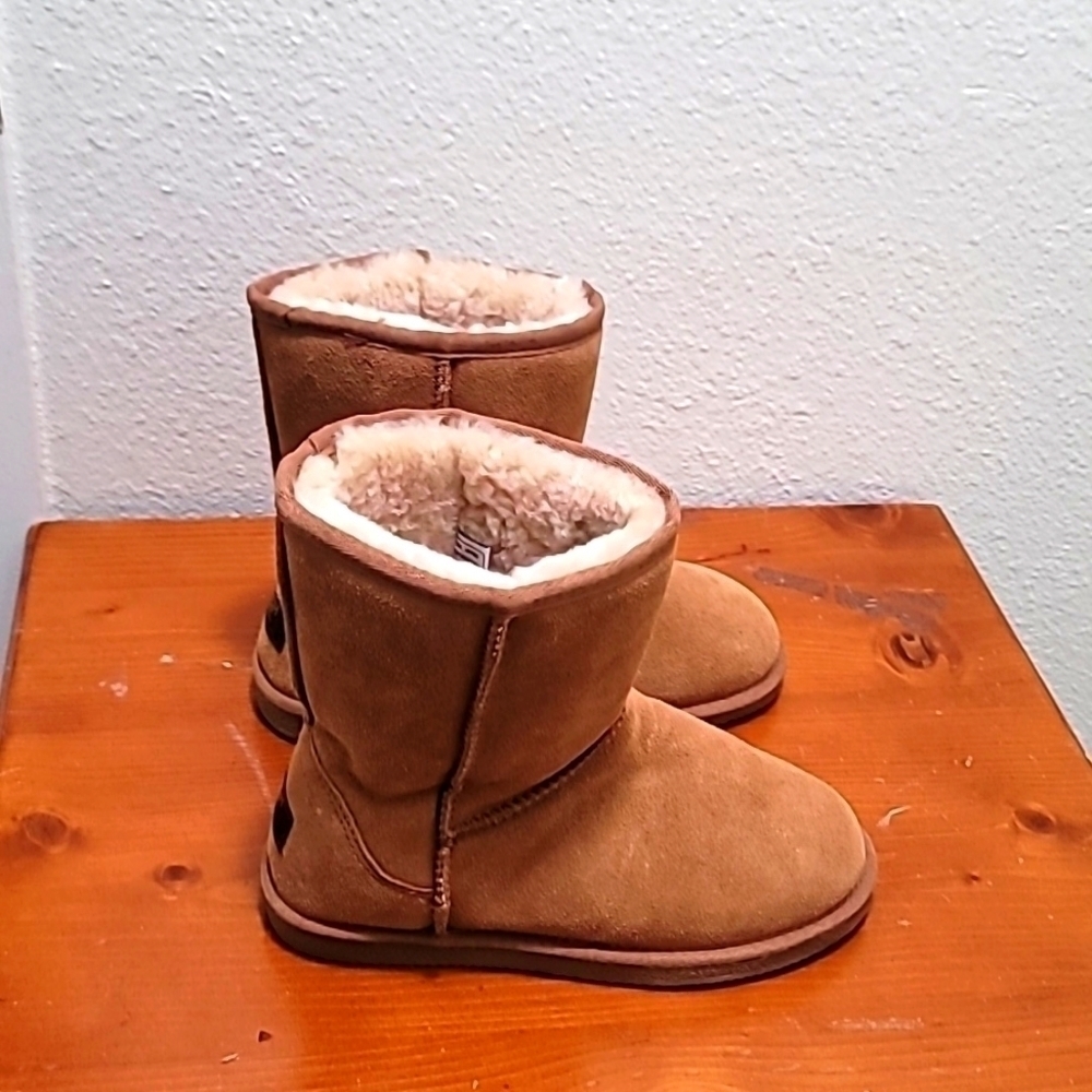 Beach Feet Shearling/Wool Suede Boots Women's 6 Chestnut Brown Winter Cozy Shoes